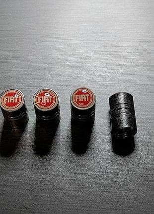Металлические колпачки на ниппель с логотипом fiat