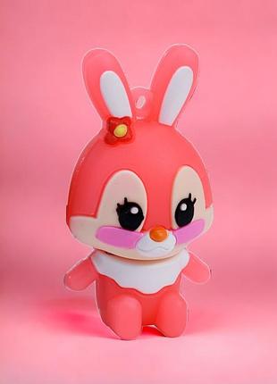 Флешка у вигляді рожевий зайчик 32 гб, usb 2.0