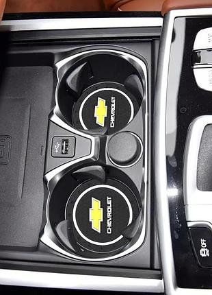 Антискользящий коврик в подстаканники chevrolet (шевролє)