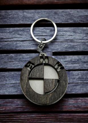 Брелок с дерева bmw