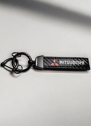 Брелок автомобильный кожаный с карабином mitsubishi, экокожа и метал