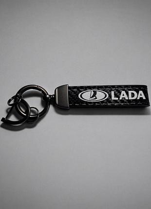 Брелок автомобільний шкіряний з карабіном lada, екошкіра та метал