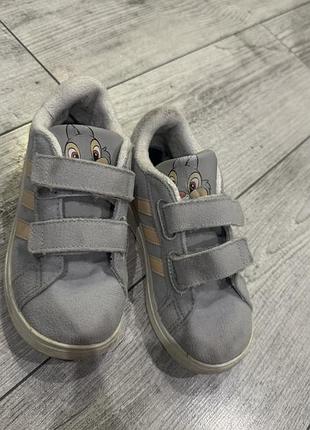 Кросівки adidas