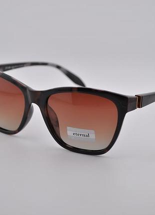 Фирменные солнцезащитные очки eternal polarized et3186