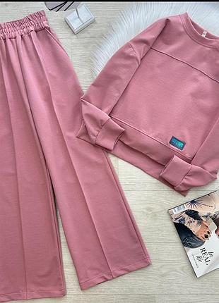 Костюм для дівчинки