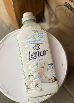Ополіскувач lenor 1200 мл для дитячого одягу