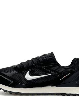 Nike waffle s black white 9