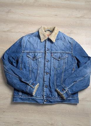 Levi's sherpa trucker jacket утеплена джинсова куртка l, оригінал