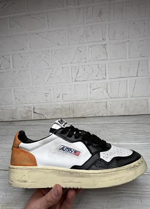 Крутые кроссовки autry medalist low super vintage оригинал