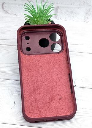 Чехол silicone case box для apple iphone 17 pro бампер soft touch с микрофиброй бордовый (без лого) 2