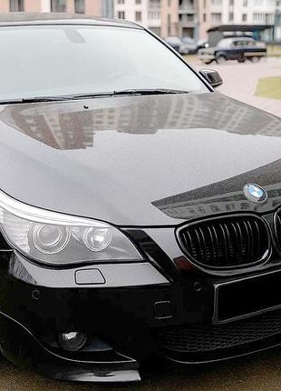 Ноздри m-look (черный глянец) для bmw 5 серия e60/e61 2003-2010 гг