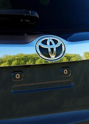 Накладка над номером бампер libao 2013-2016 (нерж) для toyota rav 4 рр