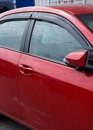 Вітровики (4 шт, hic) для toyota corolla 2013-2019 рр
