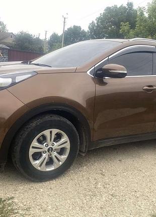 Ветровики с хромированным молдингом niken luxury (4 шт) для kia sportage 2015-2021 гг