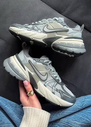 V2k runtekk pur platinum wolf grey