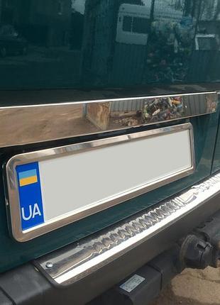 Накладка на крышку багажника над номером blackchrome (нерж сталь) для volkswagen crafter 2006-2016 гг