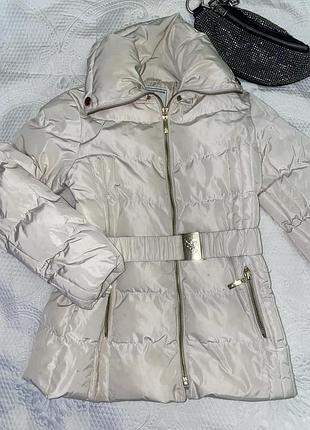 Зимова курточка на лебединому пуху