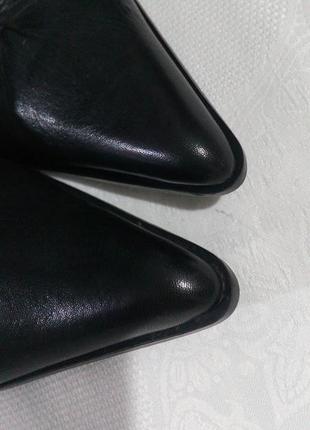 Шикарные кожаные ботфорты bata4 фото