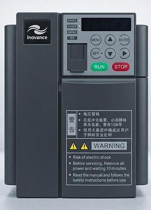 Inovance md310t1,5b — это векторный частотный преобразователь на 1.5 квт (7.7 а на выходе), который питается от одной фазы 220в.