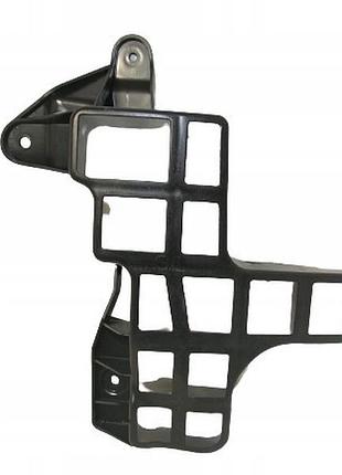 Крепление заднего бампера dacia/renault sandero 2008-2013, левое, avtm, 8200735454, 185618963