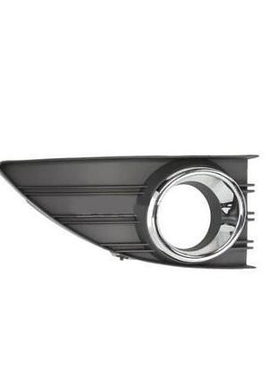 Решетка бампера renault fluence 2010-2013, с отв. п/тум., правая, с хромом, avtm, 261523809r, 5628 912