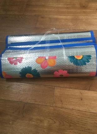 Солом'яна підстилка для пляжу