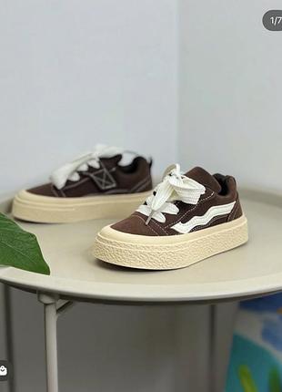 Кросівки дитячі