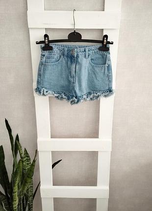 Шорти на 8-9р