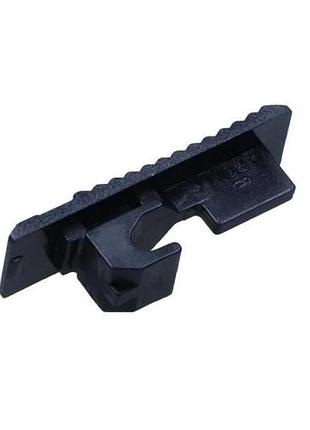 Кнопка фиксации щетки стеклоочистителя bmw bmw 61618231740