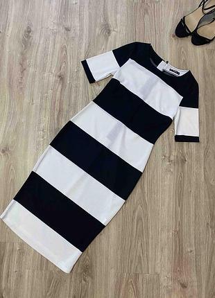 Актуальна сукня міді, смужка