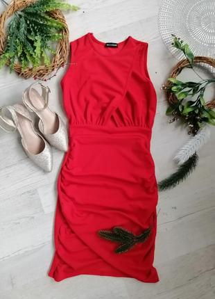 Платье красное  по фигуре мини3 фото