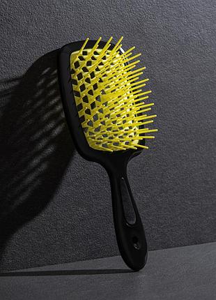 Расчёска для волос hollow comb superbrush plus black-yellow