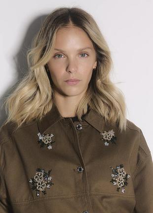 Бомбер куртка reserved 8