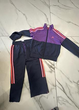 Оригінальний костюм adidas