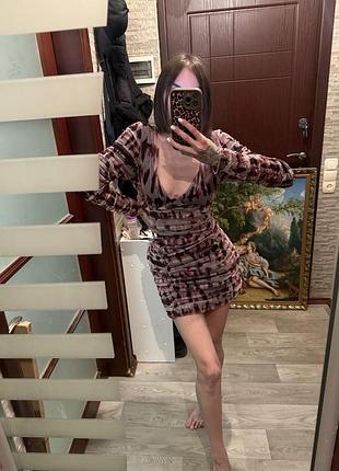 Платье по фигуре