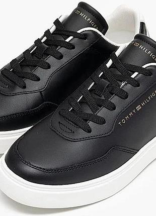 Жіночі, шкіряні кросівки *tommy hilfiger*