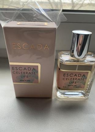Парфумована вода escada celebrate life