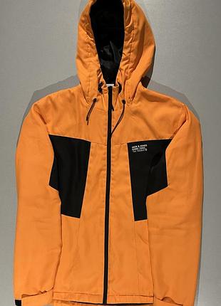 Помаранчева куртка jack & jones