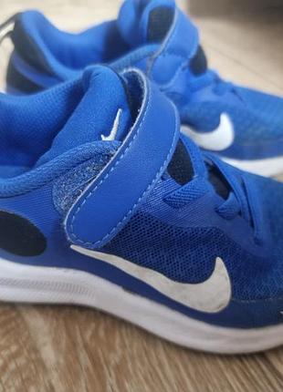 Кроссовки детские nike