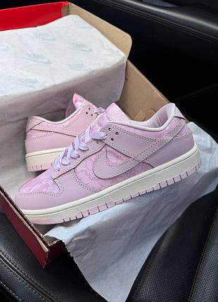 Nike dunk low lace regal pink трендові жіночі кросівки найк данк рожеві