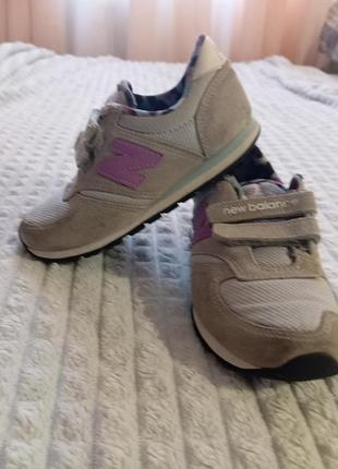 Кроссовки new balance. p28.