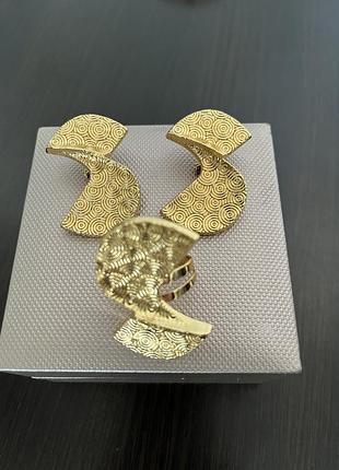 Комплект из середек и кольца под золото