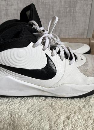 Кросівки nike