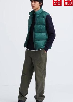 Ультралегкий пуховый жилет uniqlo