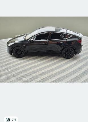 Машинка model  tesla y black 1:32 5