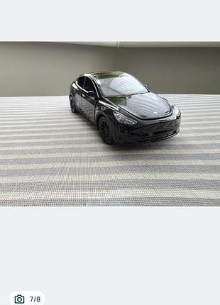 Машинка model  tesla y black 1:32 2