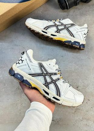 Asics gel kahana 8 beige
