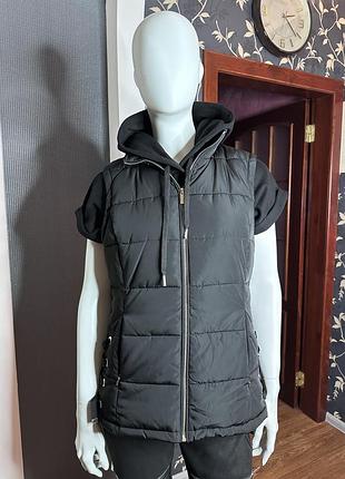 ♥️⚜️ calvin klein, класна жилетка , як нова