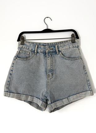Короткие голубые бермуды shein