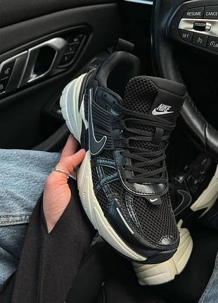 Nike v2k run premium